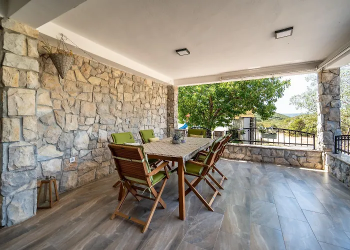 Jadran Donje Rastane