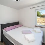Βίλα Jadran