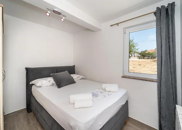 Jadran * Donje Rastane