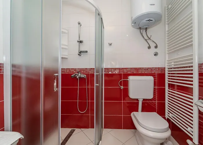 Jadran Donje Rastane