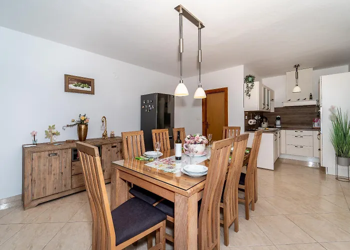 Jadran * Donje Rastane